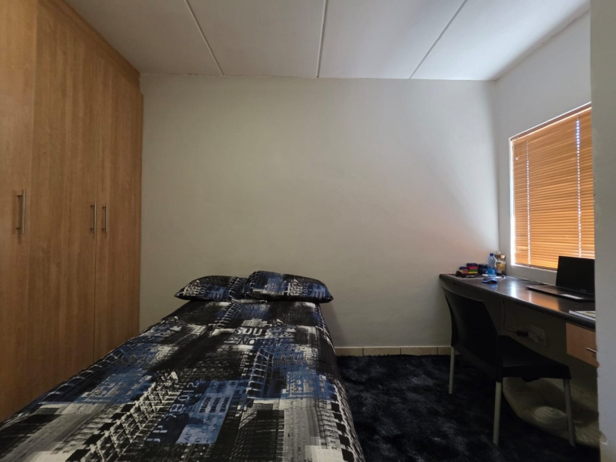 3 Bedroom Property for Sale in Bult West North West